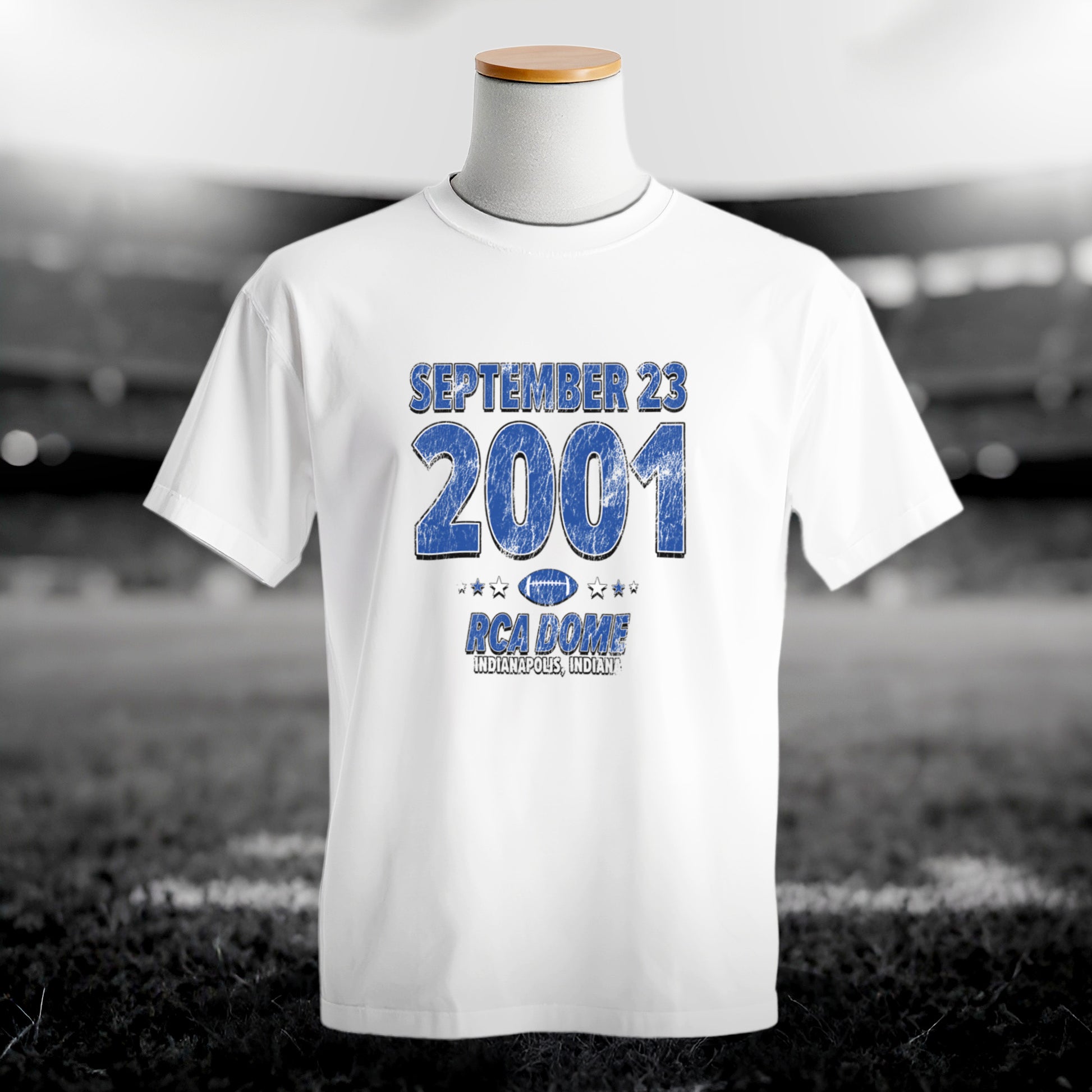 IO|football-2001-09-23-indianapolis|comfort-colors-bw|Hero