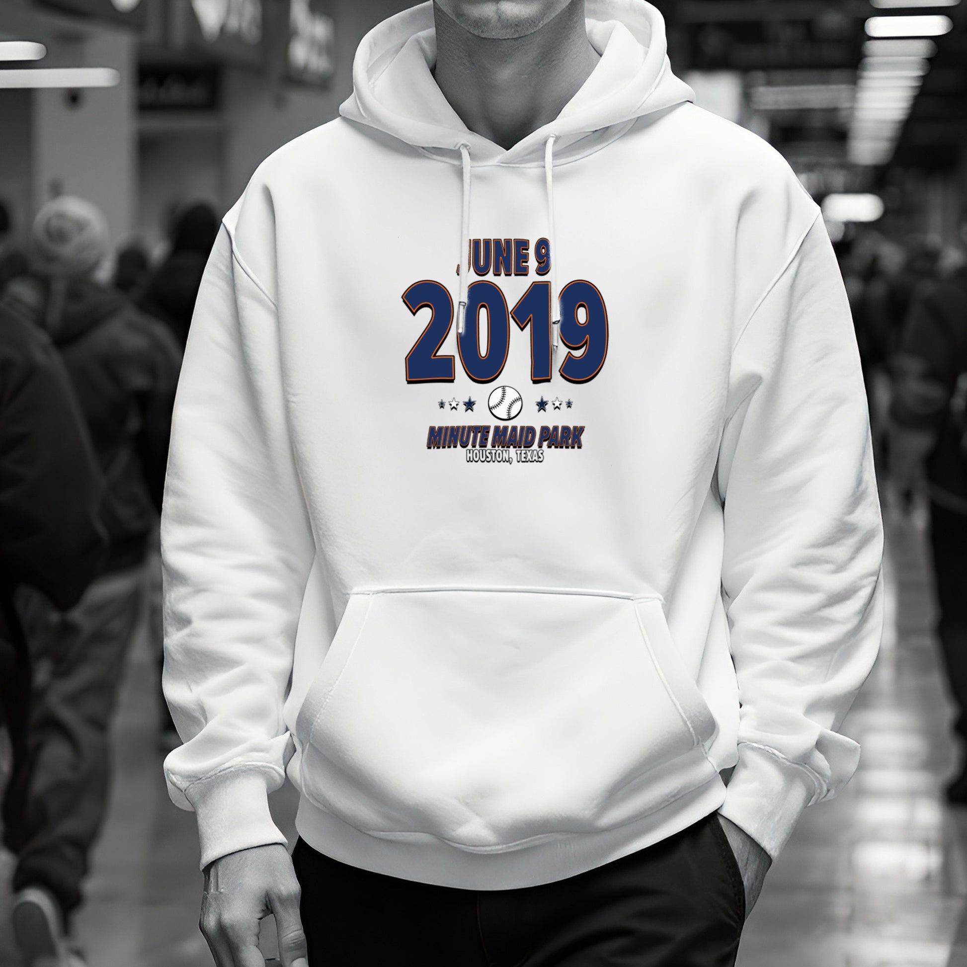 IO|baseball-2019-06-09-houston|hoodie-bw|Lifestyle