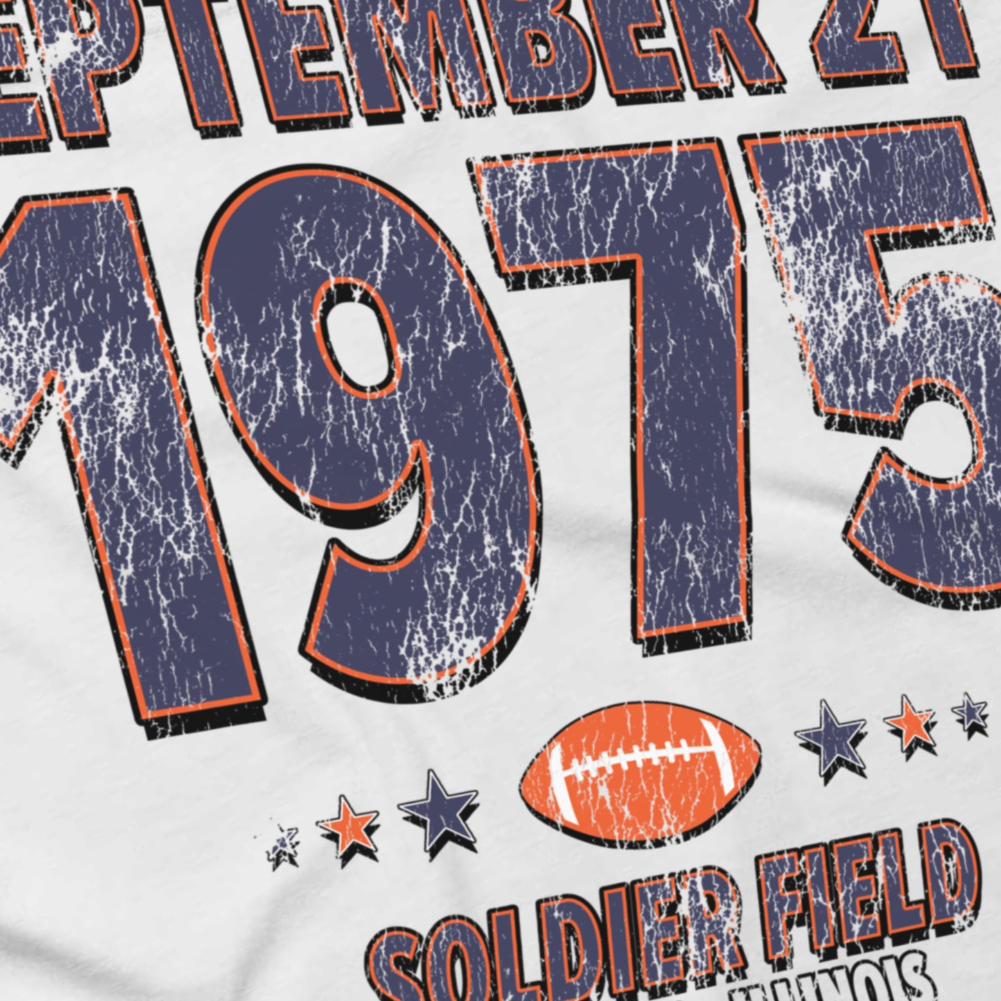 IO|football-1975-09-21-chicago|comfort-colors-bw|Angle