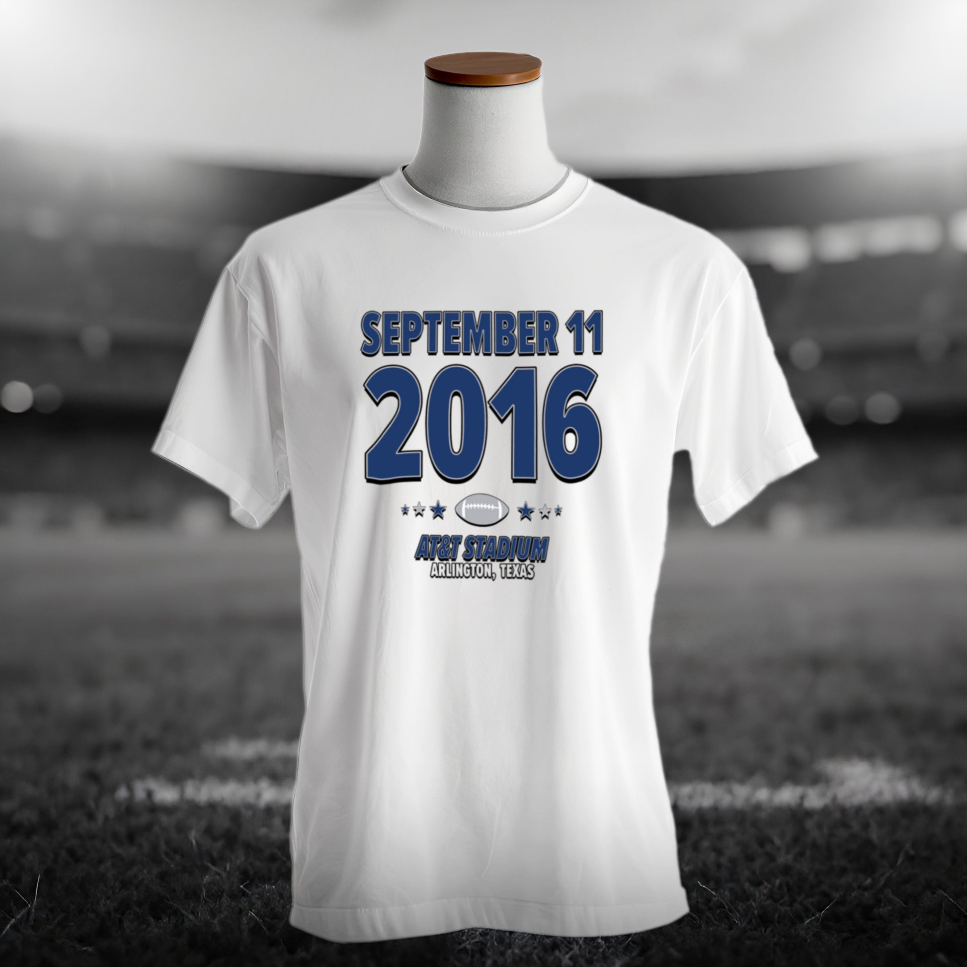 IO|football-2016-09-11-dallas|origin-tee-bw|Hero