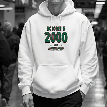 IO|hockey-2000-10-06-minnesota|hoodie-bw|Lifestyle
