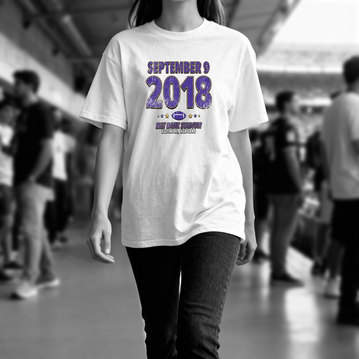 IO|football-2018-09-09-baltimore|comfort-colors-bw|Lifestyle