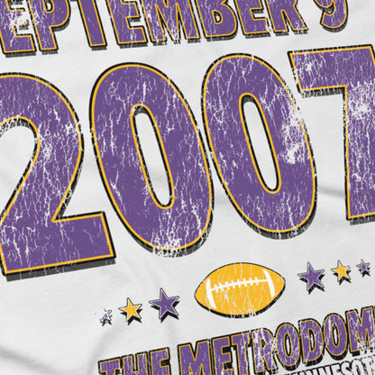 IO|football-2007-09-09-minnesota|comfort-colors-bw|Angle