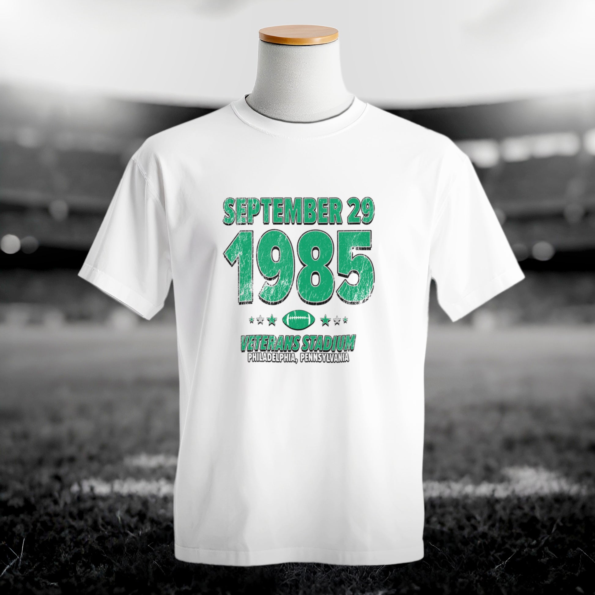 IO|football-1985-09-29-philadelphia|comfort-colors-bw|Hero