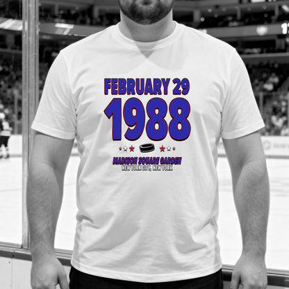 IO|hockey-1988-02-29-new-york|origin-tee-bw|Lifestyle