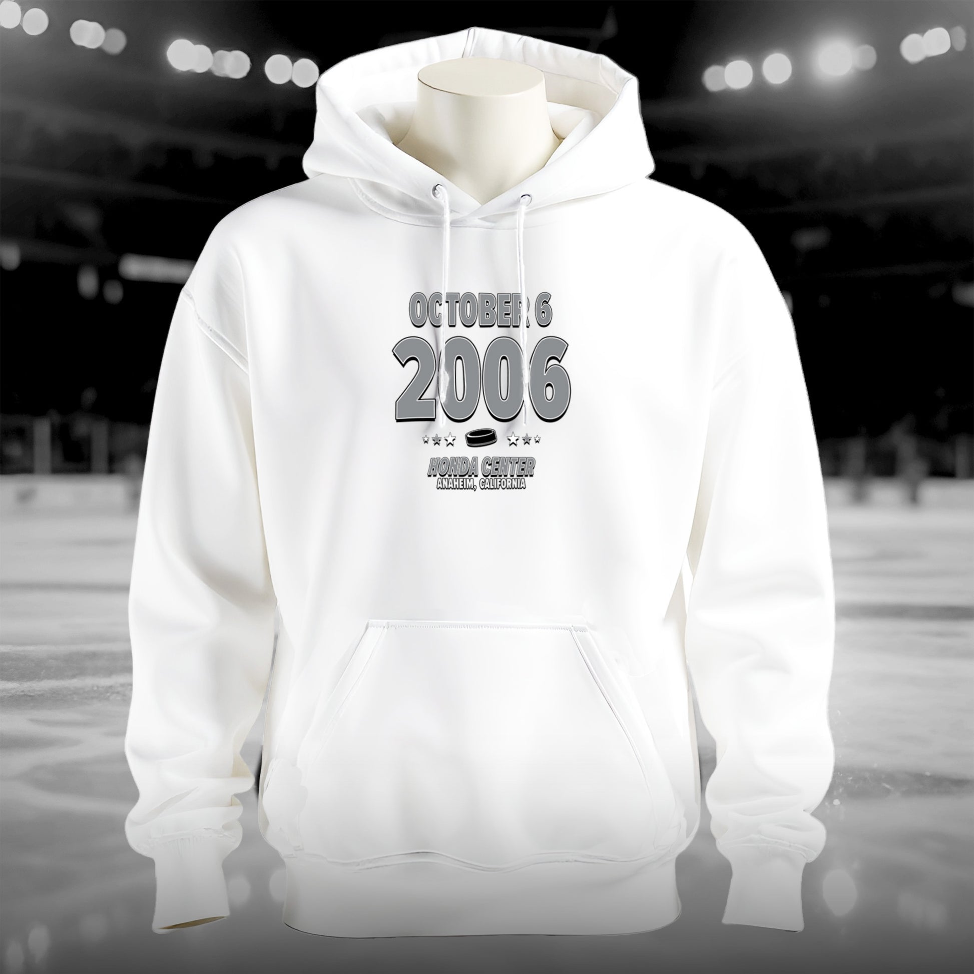 IO|hockey-2006-10-06-los-angeles|hoodie-bw|Hero