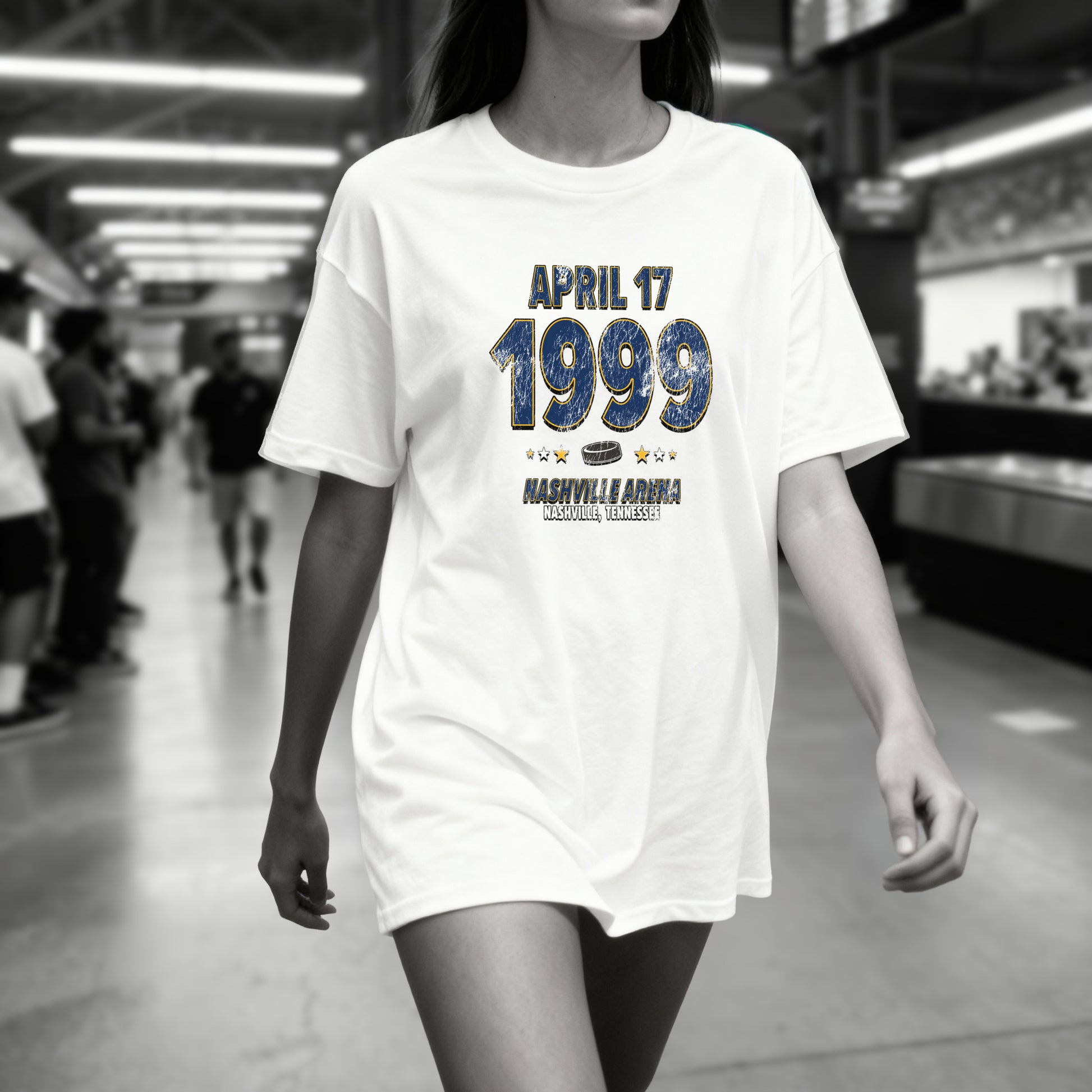 IO|hockey-1998-10-13-nashville|comfort-colors-bw|Lifestyle
