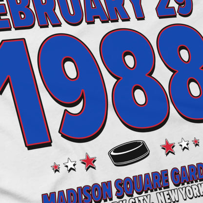 IO|hockey-1988-02-29-new-york|origin-tee-bw|Angle
