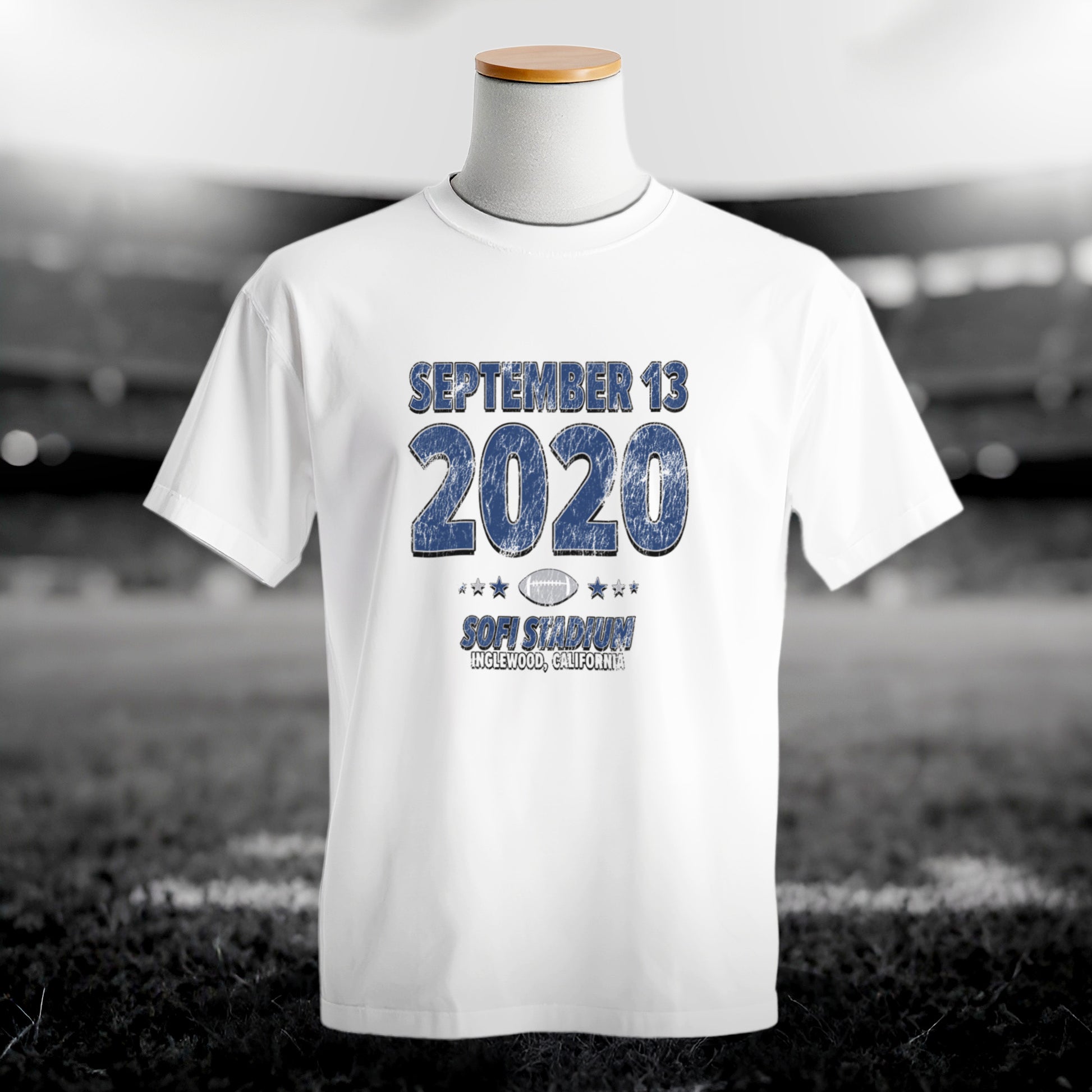 IO|football-2020-09-13-dallas|comfort-colors-bw|Hero