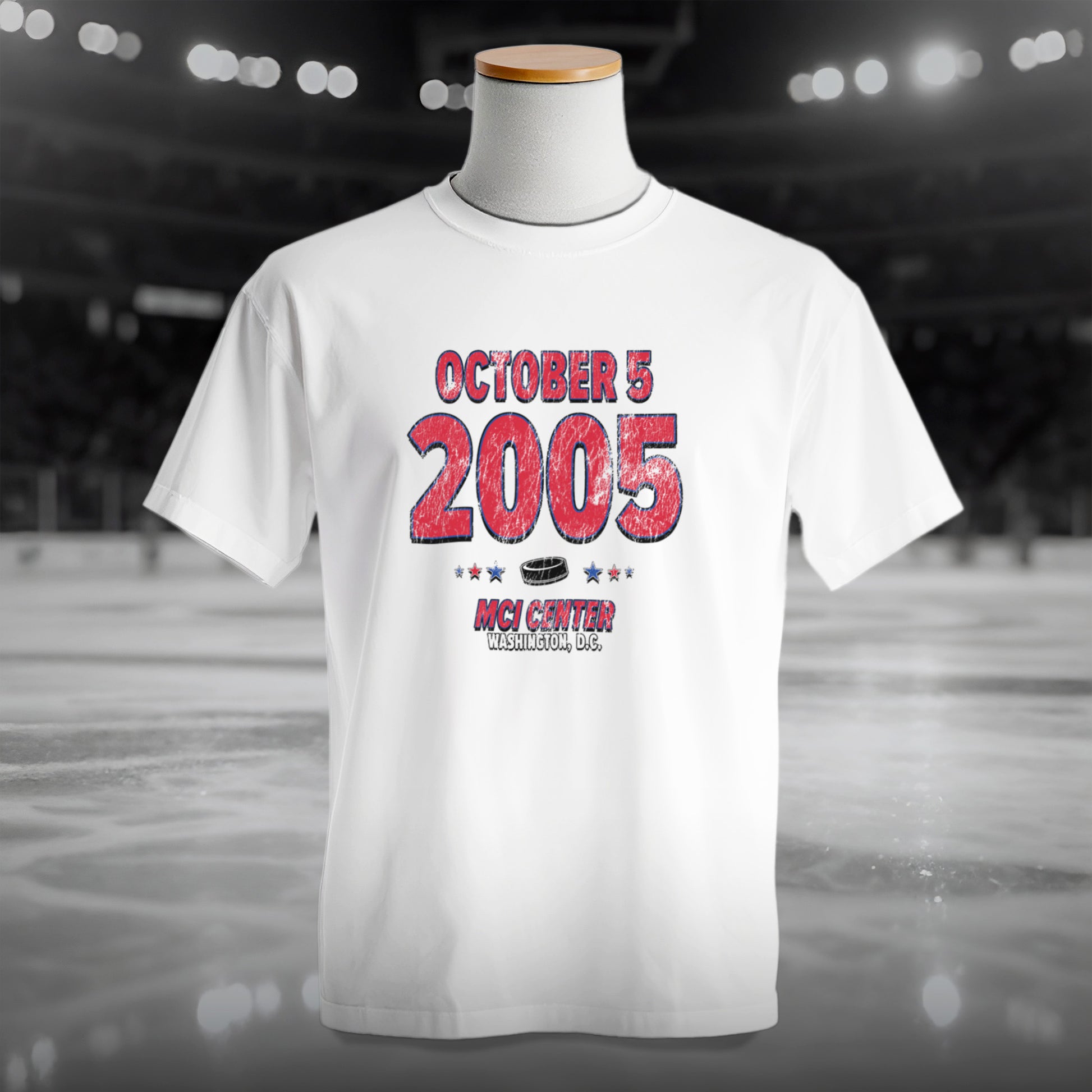 IO|hockey-2005-10-05-washington|comfort-colors-bw|Hero
