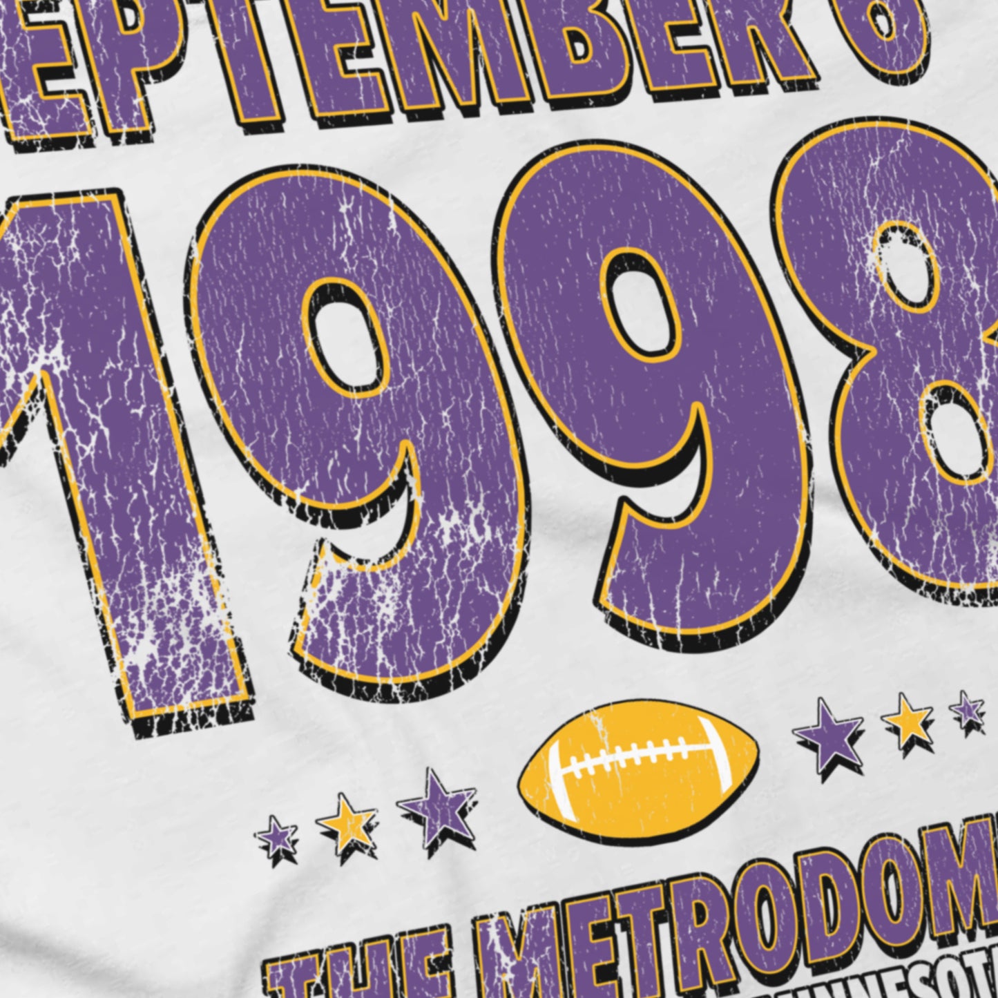 IO|football-1998-09-06-minnesota|comfort-colors-bw|Angle