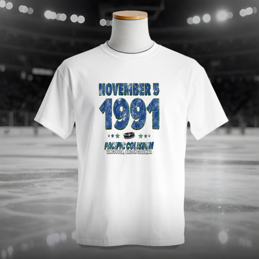 IO|hockey-1991-09-05-vancouver|comfort-colors-bw|Hero