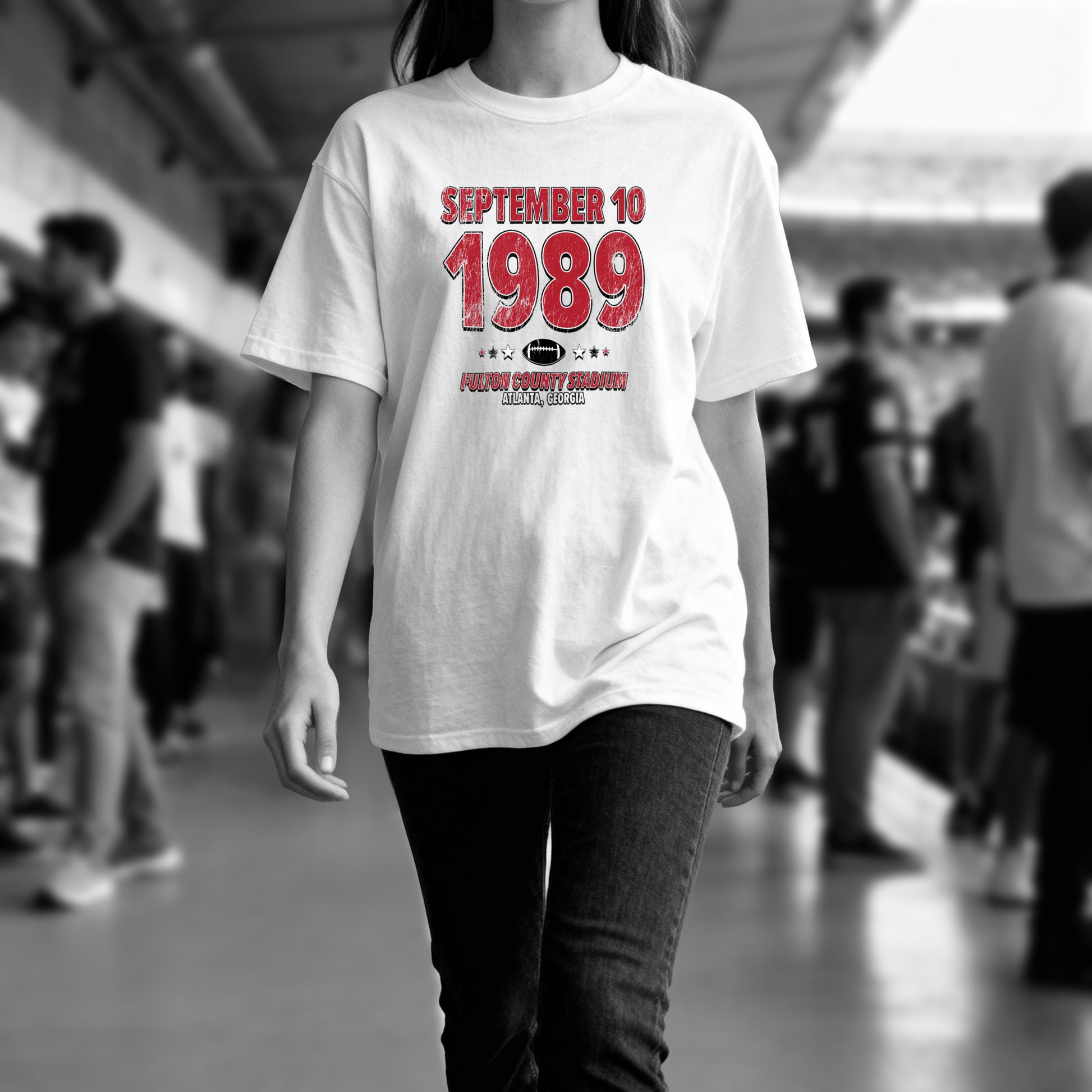 IO|football-1989-09-10-atlanta|comfort-colors-bw|Lifestyle