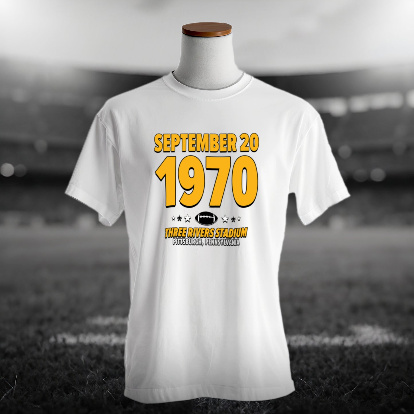 IO|football-1970-09-20-pittsburgh|origin-tee-bw|Hero