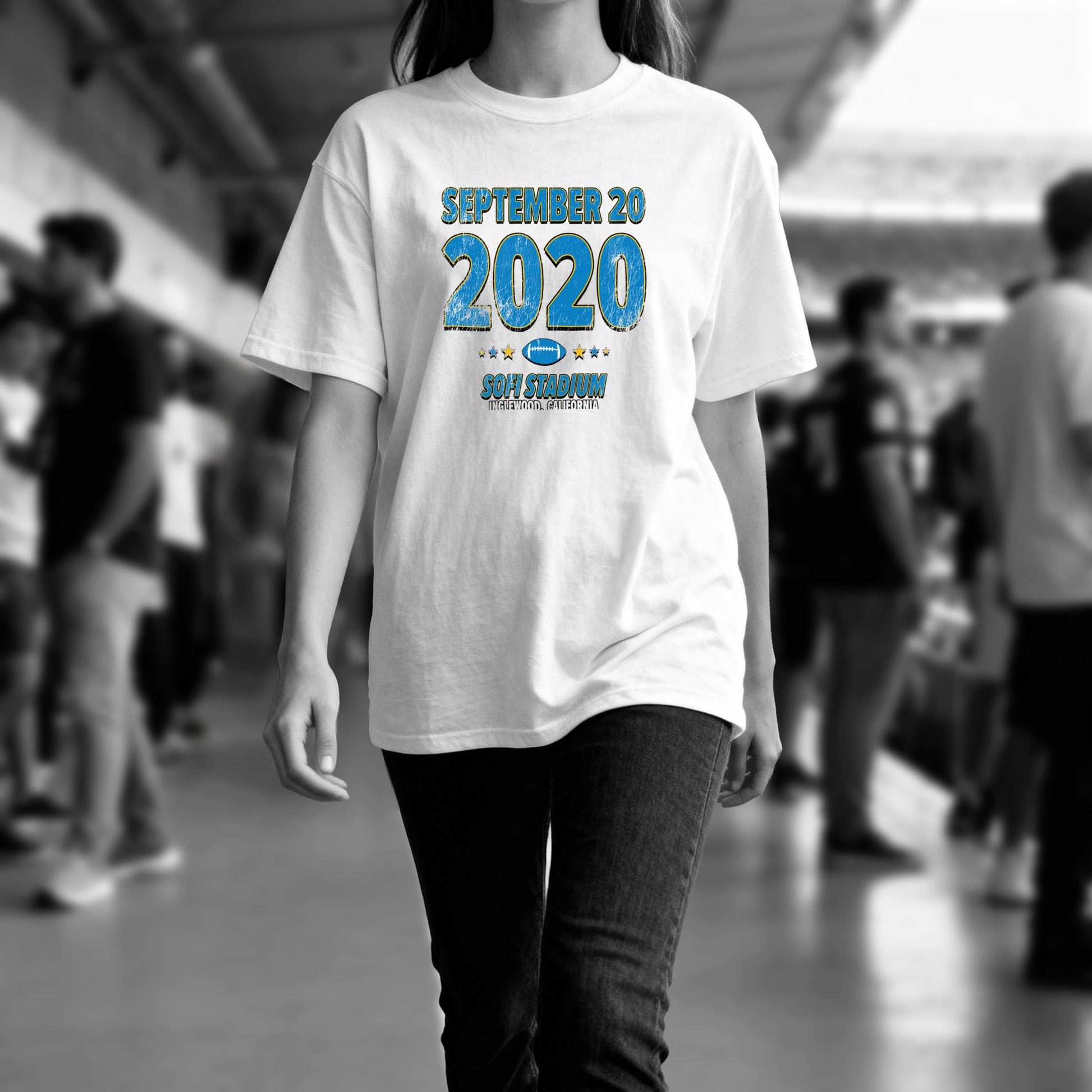 IO|football-2020-09-20-los-angeles|comfort-colors-bw|Lifestyle