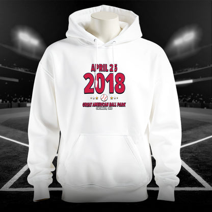 IO|baseball-2018-04-25-atlanta|hoodie-bw|Hero