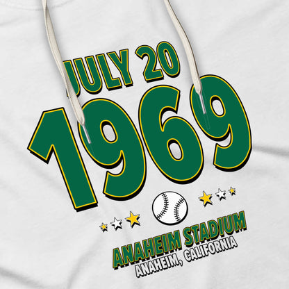 IO|baseball-1969-07-20-oakland|hoodie-bw|Angle