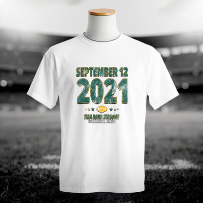 IO|football-2021-09-12-green-bay|comfort-colors-bw|Hero