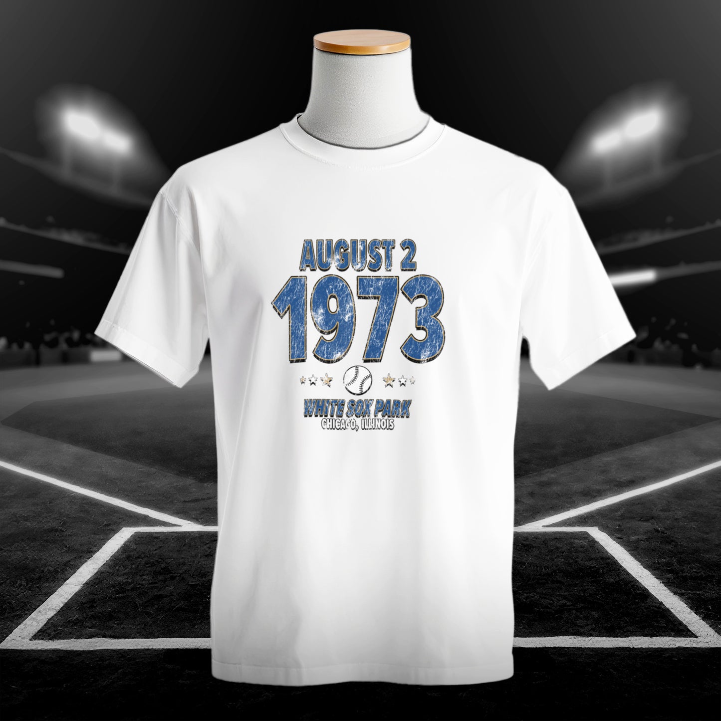 IO|baseball-1973-08-02-kansas-city|comfort-colors-bw|Hero