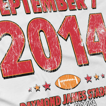 IO|football-2014-09-07-tampa-bay|comfort-colors-bw|Angle