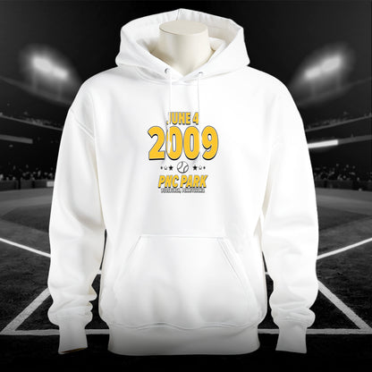 IO|baseball-2009-06-04-pittsburgh|hoodie-bw|Hero