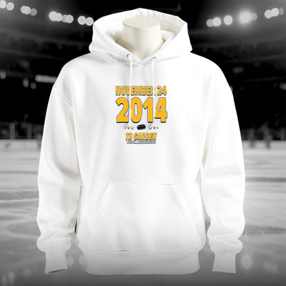 IO|hockey-2014-11-24-boston|hoodie-bw|Hero