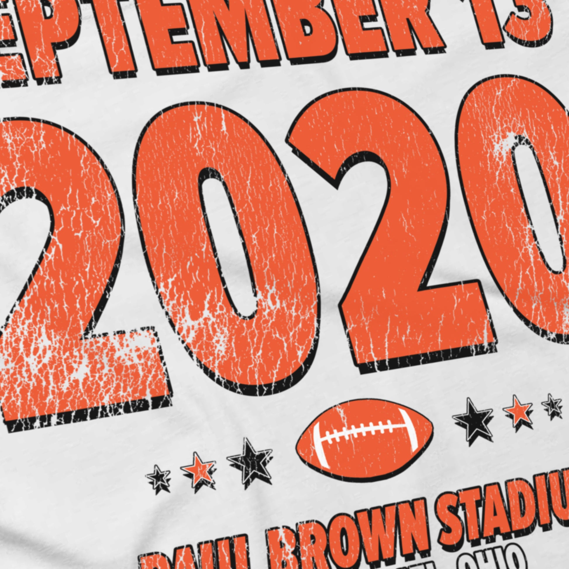 IO|football-2020-09-13-cincinnati|comfort-colors-bw|Angle