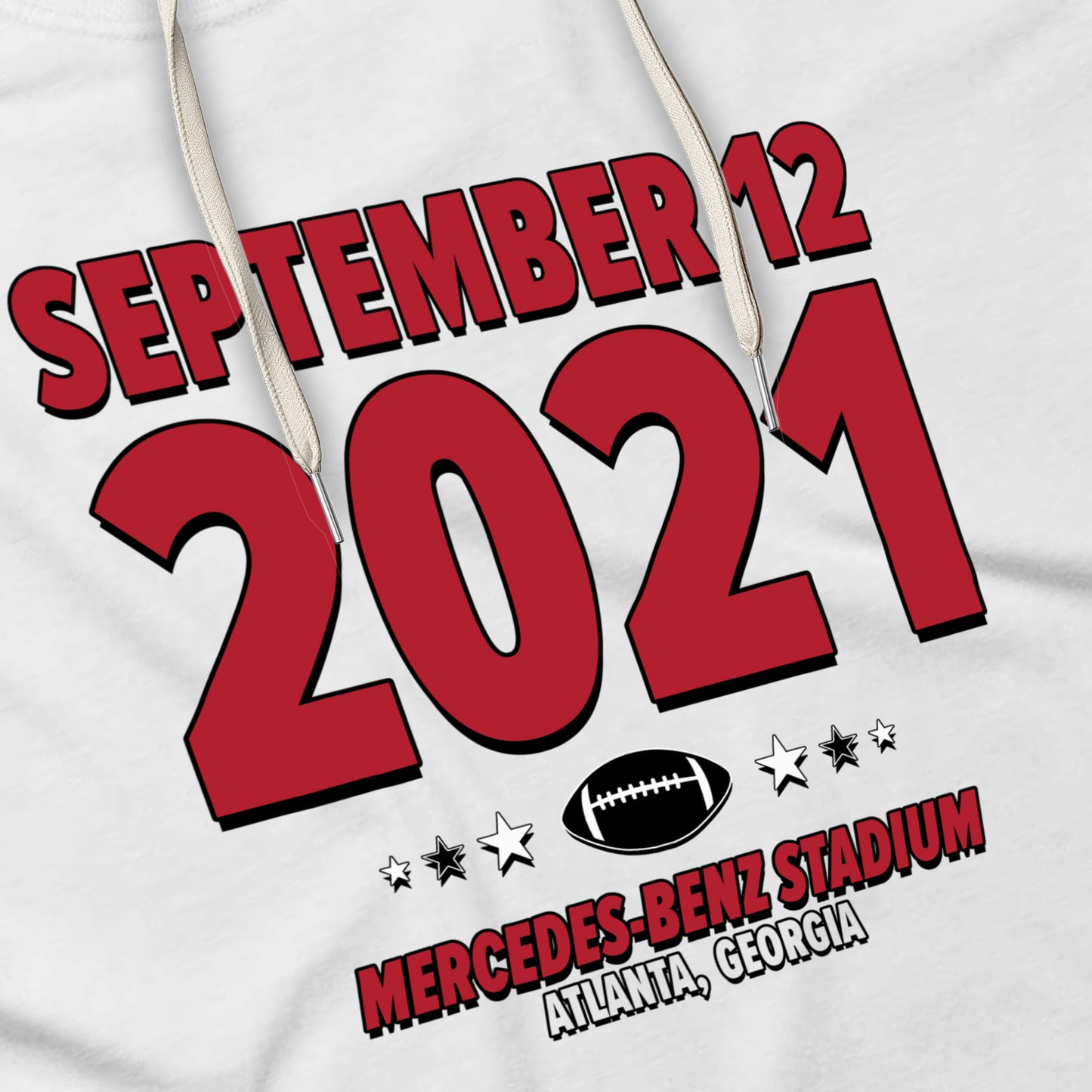 IO|football-2021-09-12-atlanta|hoodie-bw|Angle
