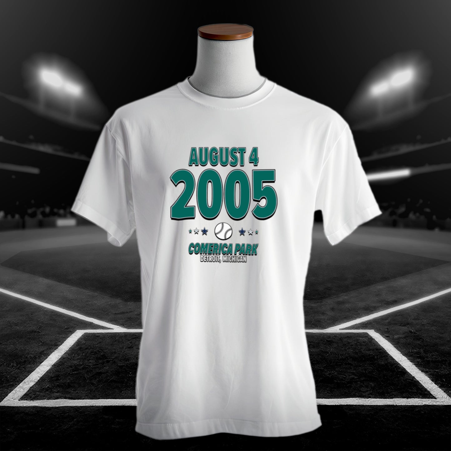 IO|baseball-2005-08-04-seattle|origin-tee-bw|Hero