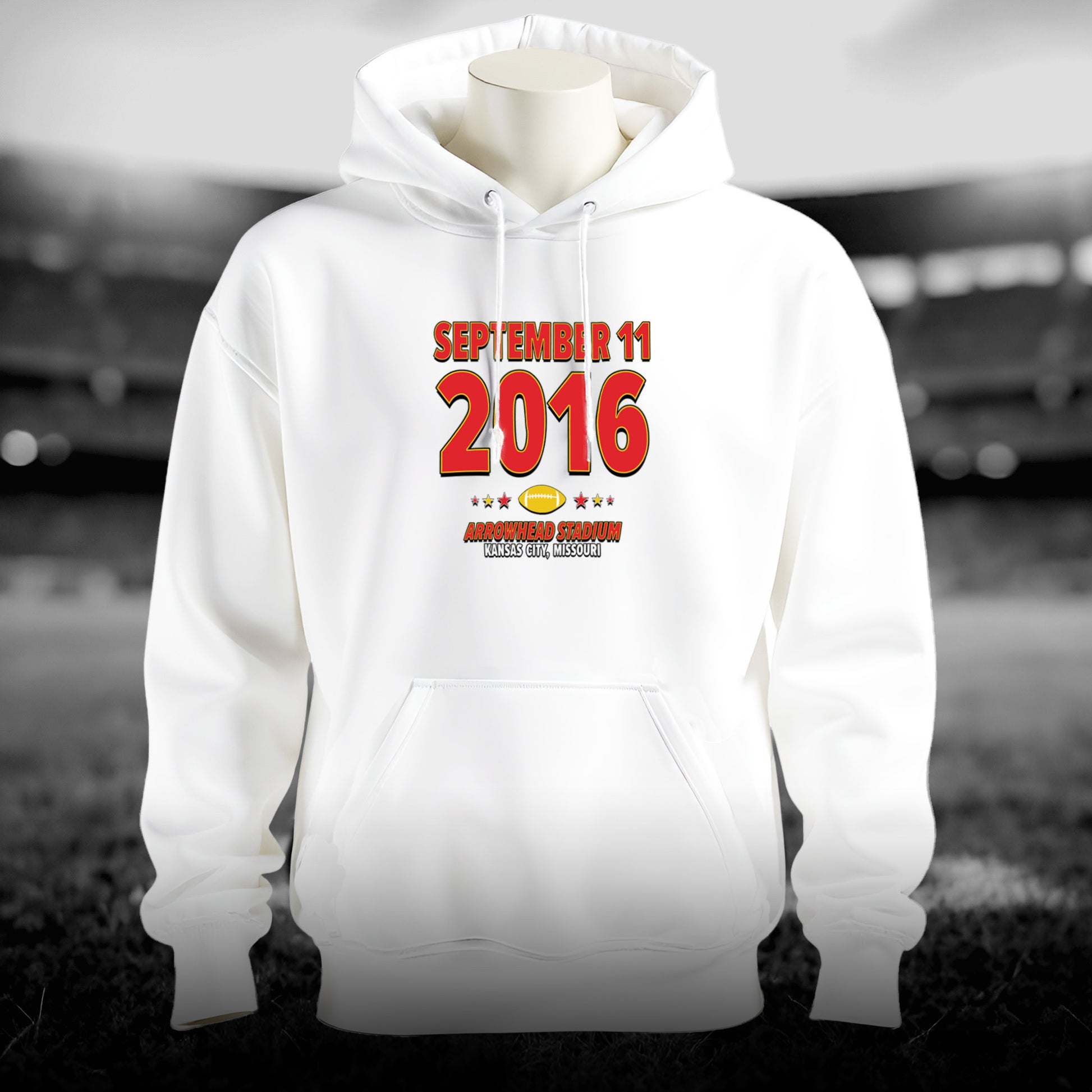 IO|football-2016-09-11-kansas-city|hoodie-bw|Hero