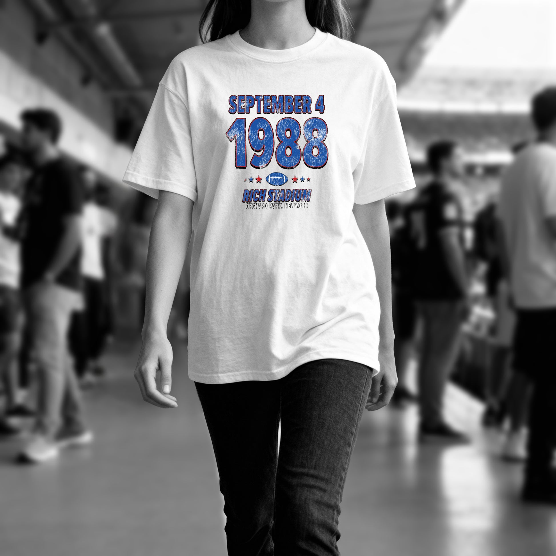 IO|football-1988-09-04-buffalo|comfort-colors-bw|Lifestyle