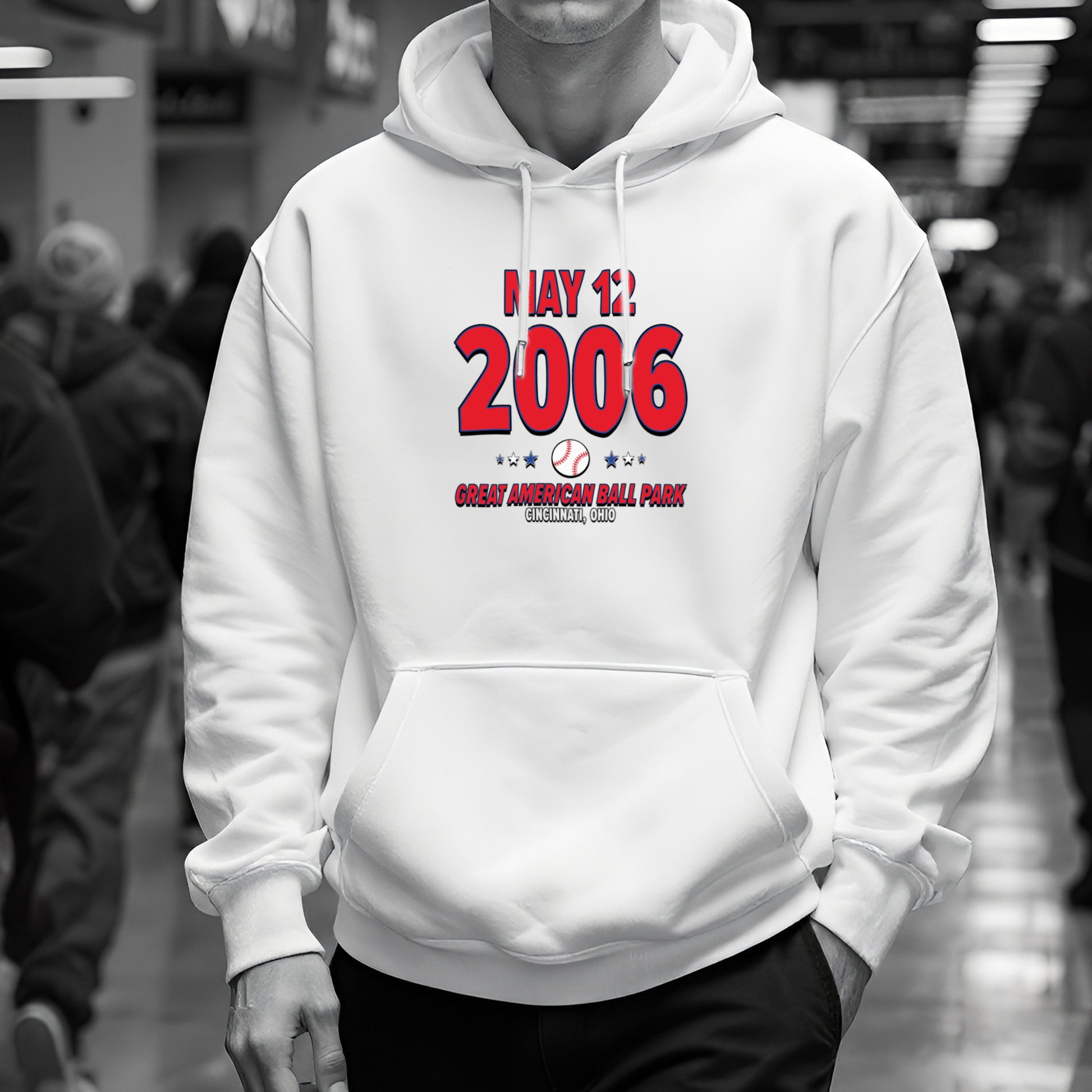IO|baseball-2006-05-12-philadelphia|hoodie-bw|Lifestyle