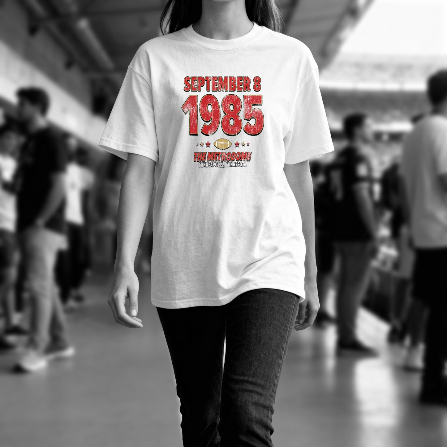 IO|football-1985-09-08-san-francisco|comfort-colors-bw|Lifestyle