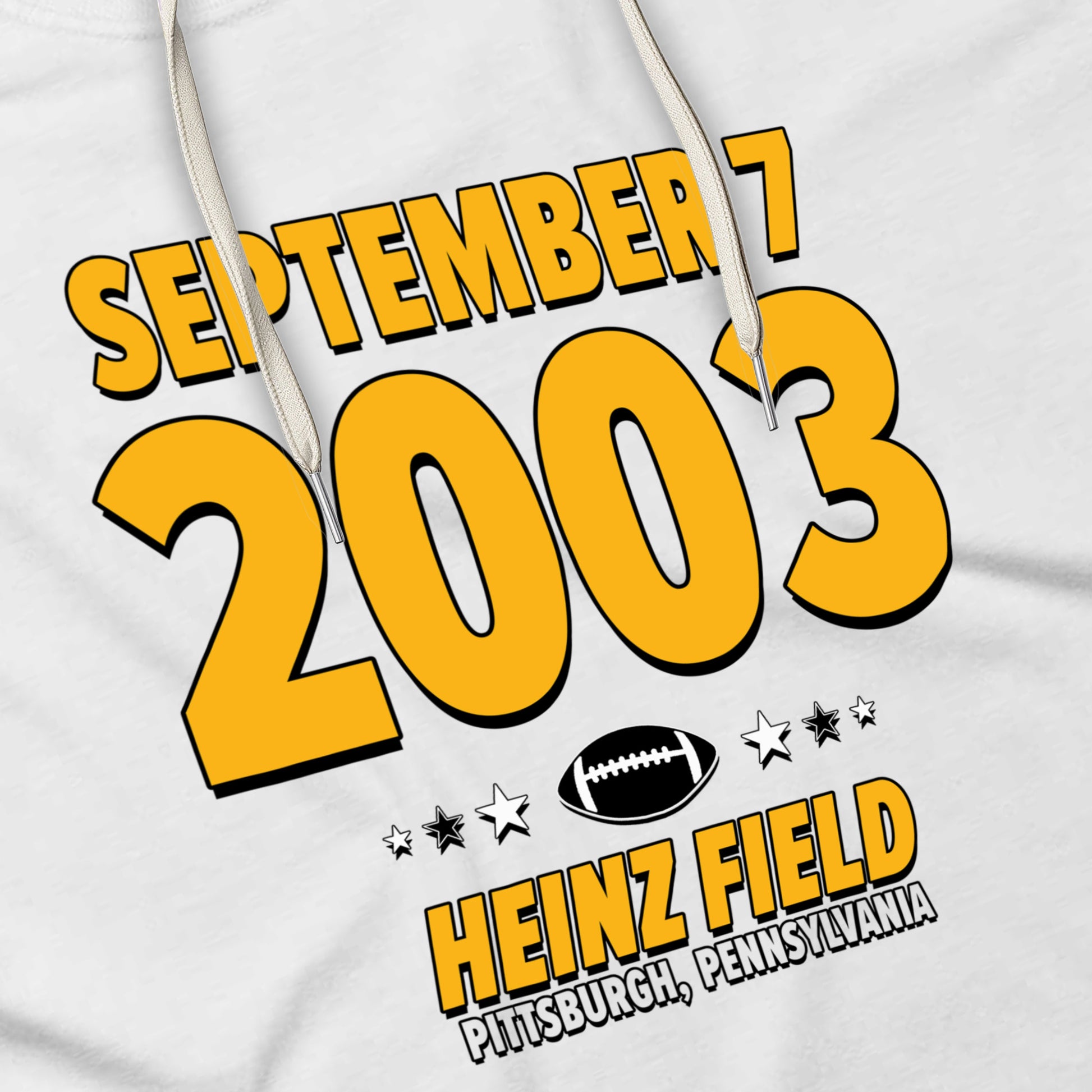IO|football-2003-09-07-pittsburgh|hoodie-bw|Angle