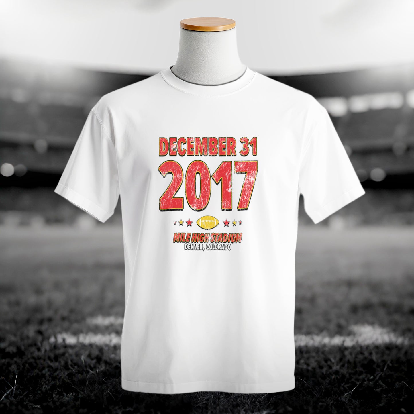 IO|football-2017-12-31-kansas-city|comfort-colors-bw|Hero