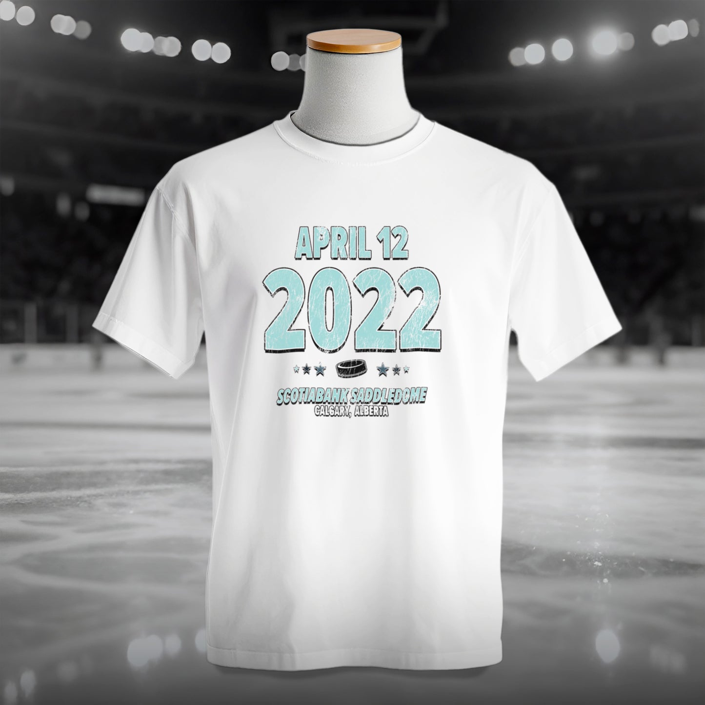 IO|hockey-2022-04-12-seattle|comfort-colors-bw|Hero